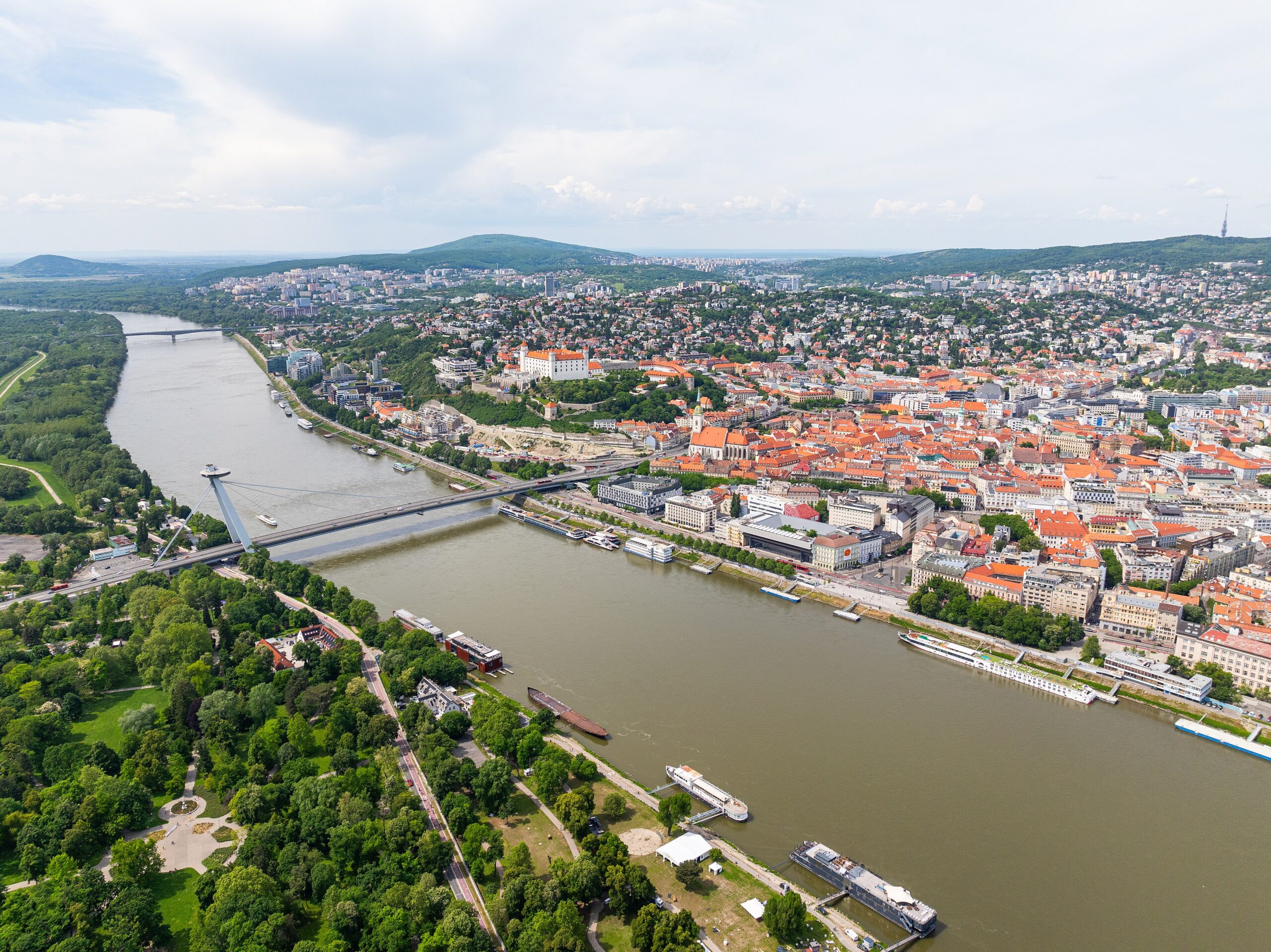 Slovakia Trade Licence (Živnosť) residence permit 2026: requirements, costs, who qualifies