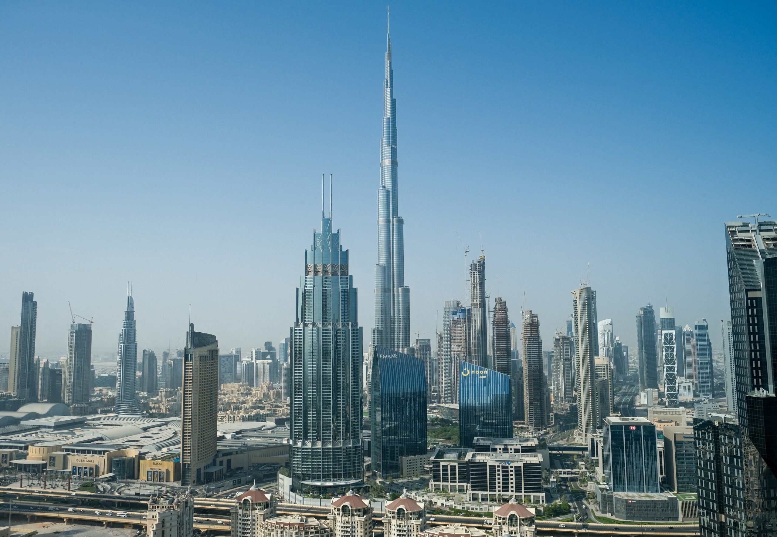 Living in Dubai as an expat 2026: housing, schools, daily life realities