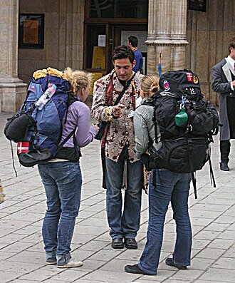 Gap year vs going straight to university 2026: the research, employer data, and how to frame it